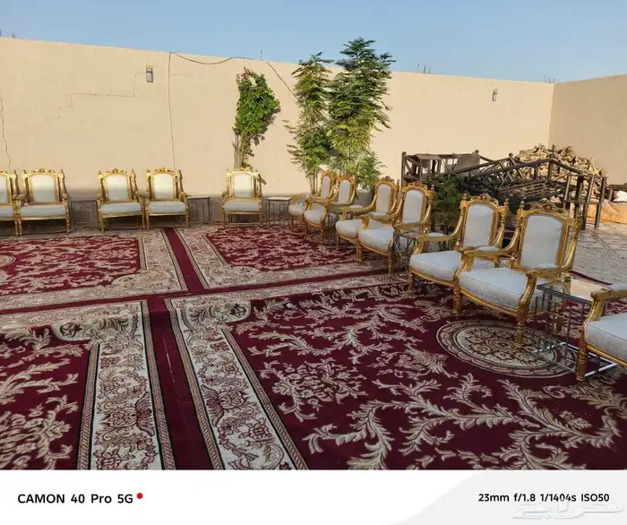 تنسيق كراسي وطاولات طعام ريفيه وشفافه 5