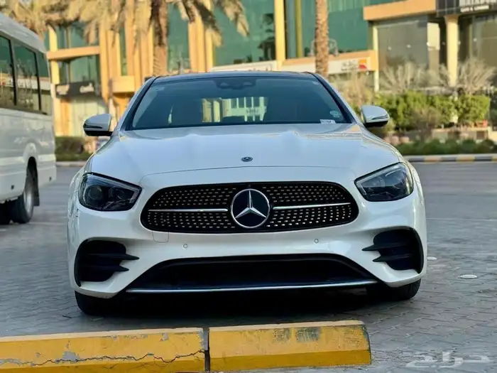 مرسيدس E300 5
