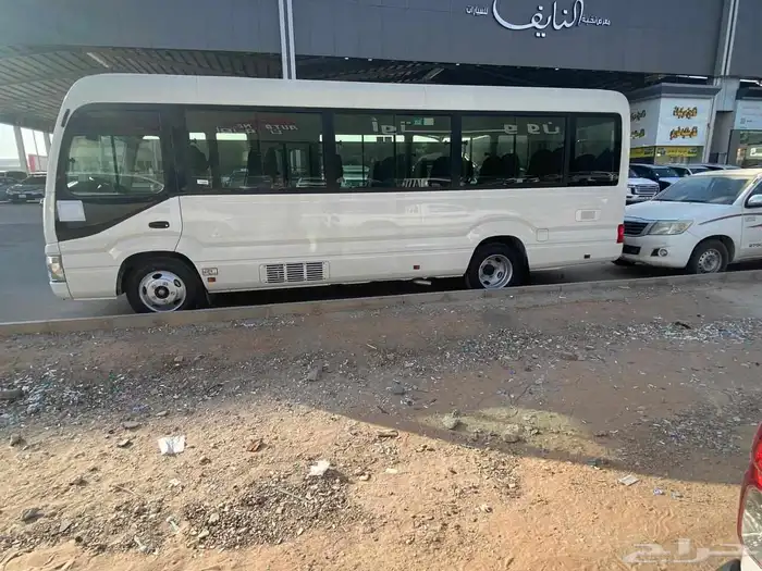 باص تويوتا كوستر 23 راكب بنزين بريمي 2025 6