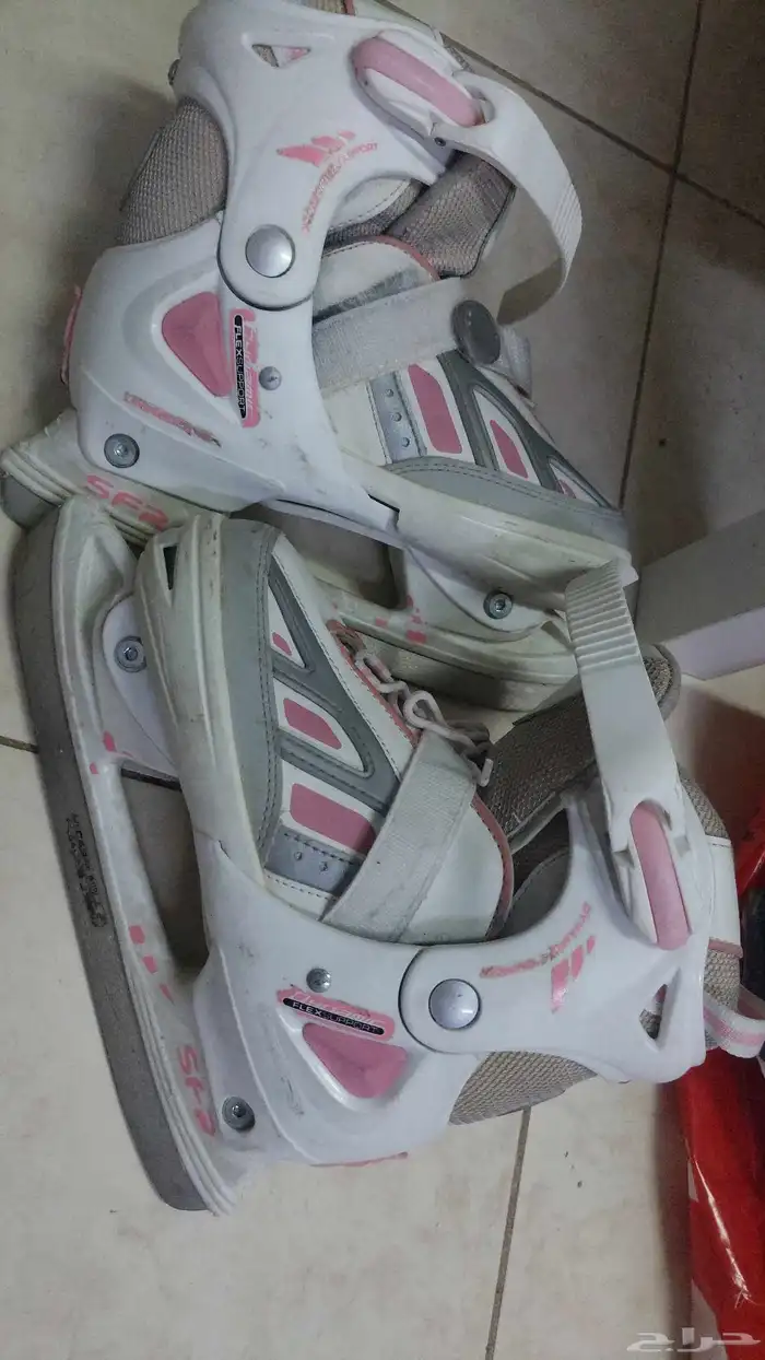احذية تزلج اصلية (Ice Skates) عدد 2 للبيع 8