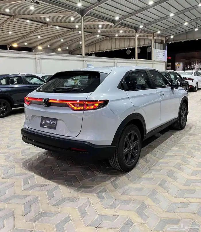 هوندا HRV نص الفل موديل 2025 0