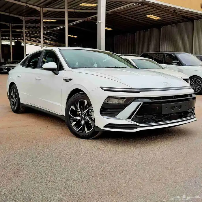 هونداي سوناتا 2024 سمارت السعر 92000 ريال شامل الضريبة 1