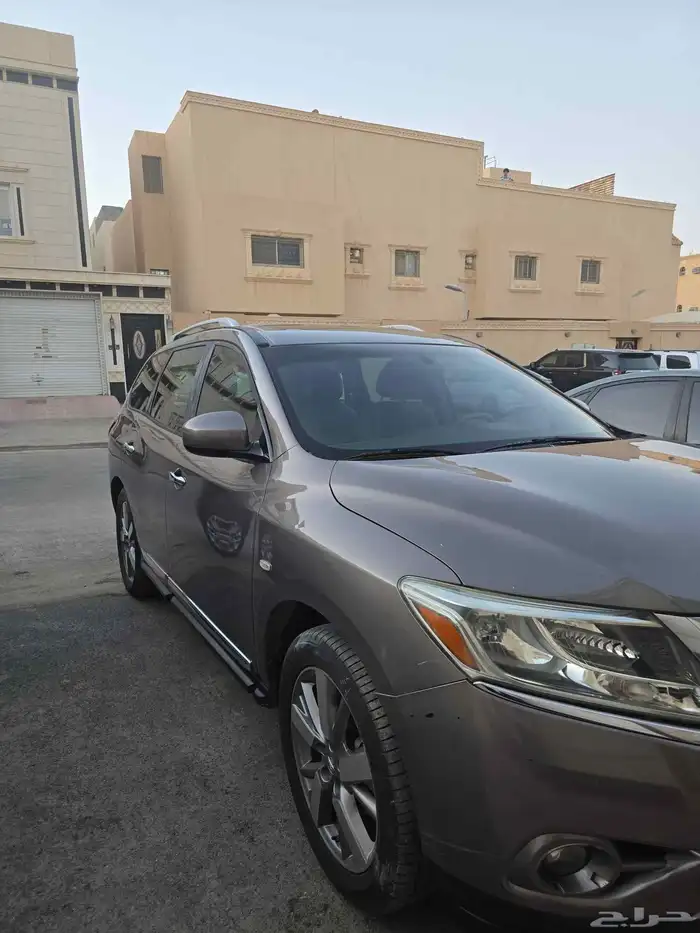باثفندر 2014 نص فل SV مالك اول - لوحة مميزة 0