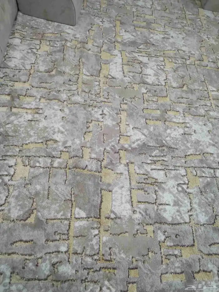 فرشه تركيه المقاس 6 ونص في 4 جديده استخدام اقل من شهر 0