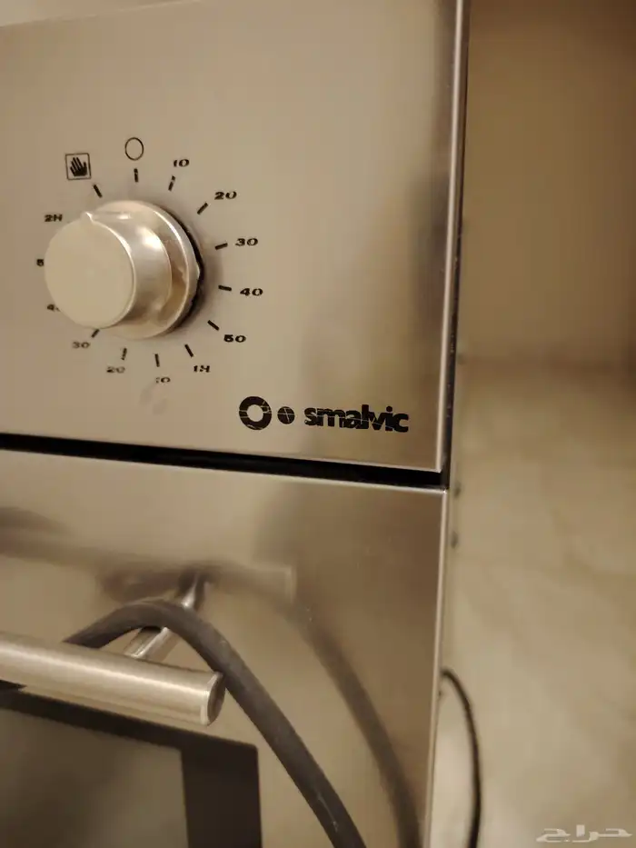 طاولات ونجف وفرن منقي هواء 2