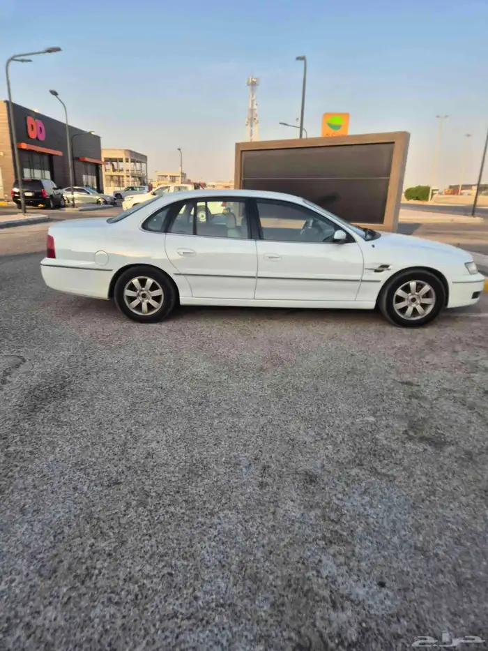 كابرس 6 سلندر LS ابيض 2006 كلاسيك 1