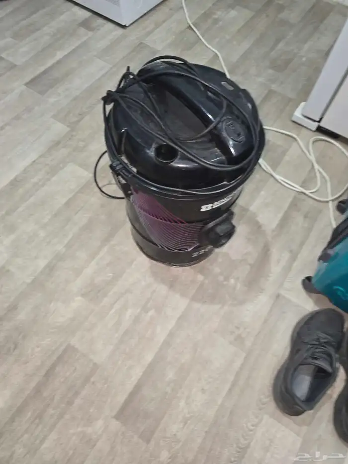 مكنسة كهربائية للبيع 0