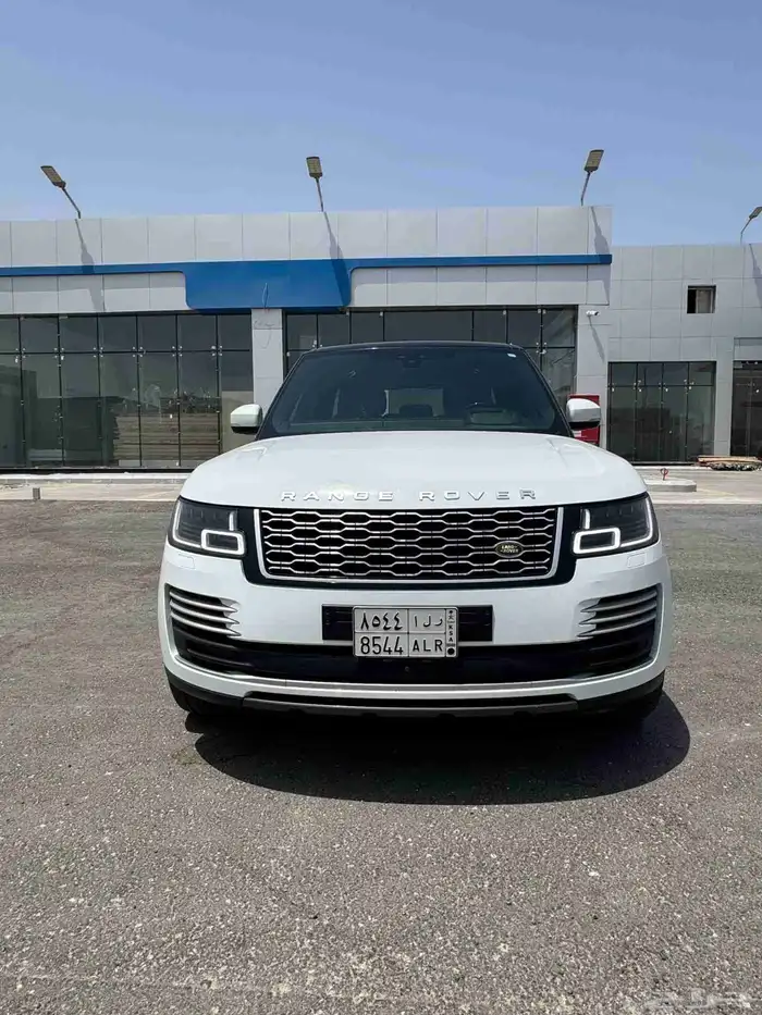 رانج روفر موديل 2018 بسعر 220 8