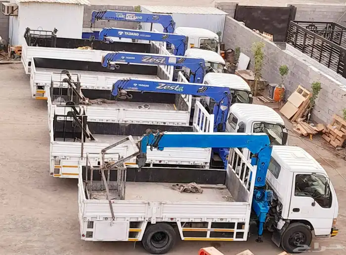 Rent a boomtruck للايجار وينش 1