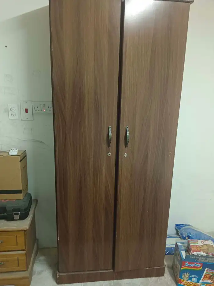 للبيع 8