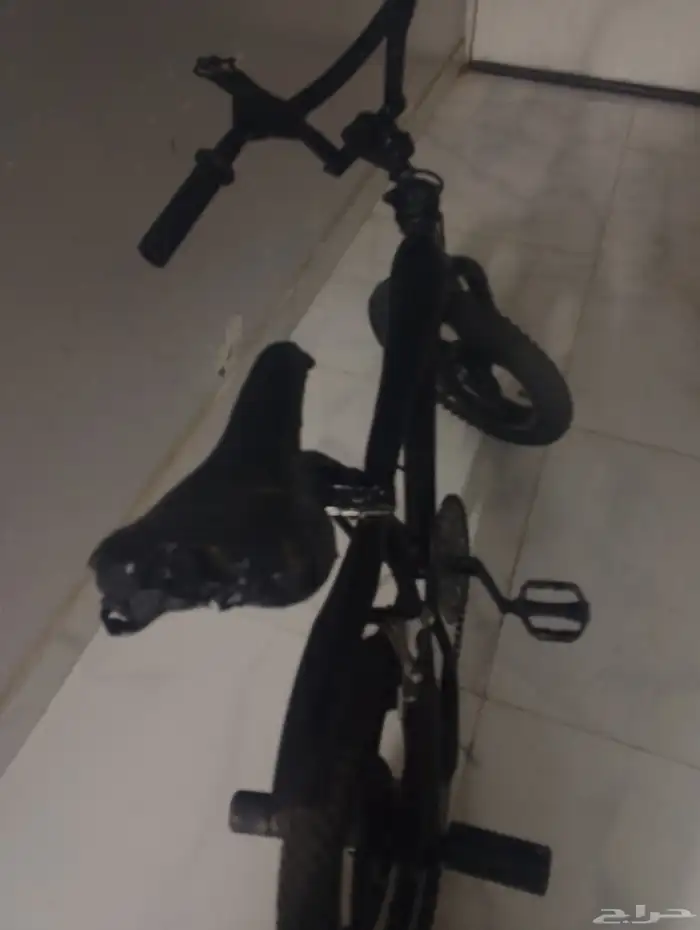 سيكل للبيع معه حامل جوال وسفاتي شرطه البيع لاعلئ سومه 0