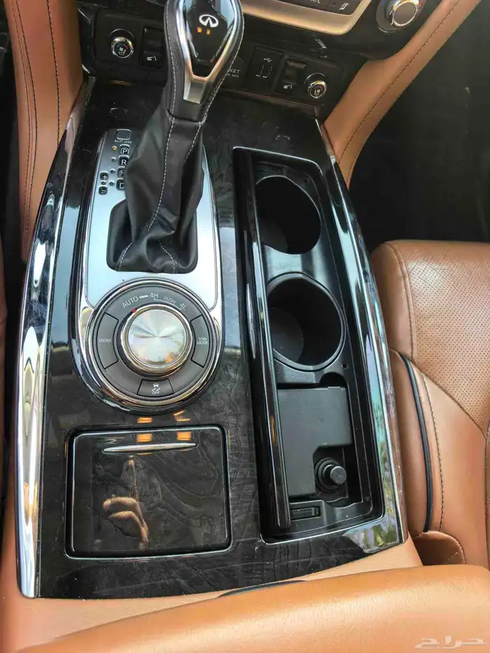 انفينيتي QX 80 9