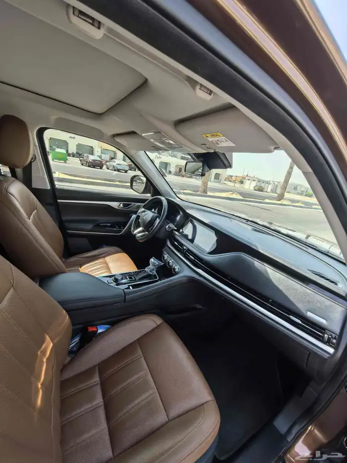 Changan CS95 12
