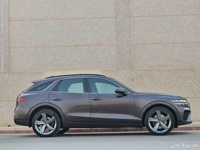 جنسس رويال GV70 فل كامل المجدوعي 2023 4