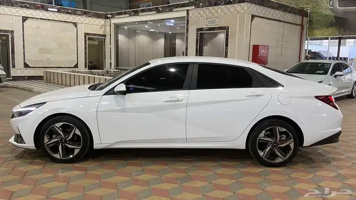 النترا بنزين 2021 بصمه شاشه وارد كوريا بحالة الوكالة 7