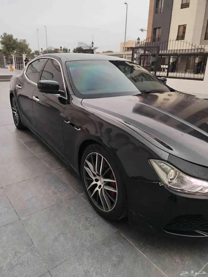 للبيع مازيراتي جيبلي 2015 العداد 93000 ML 23
