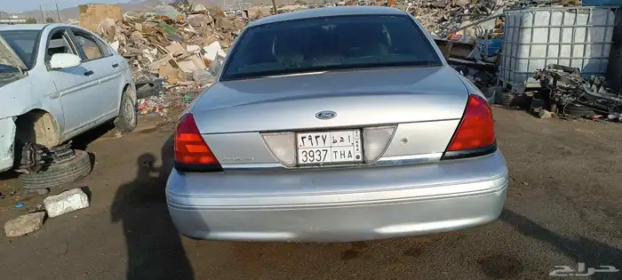 فورد فكيتوريا 1999 3