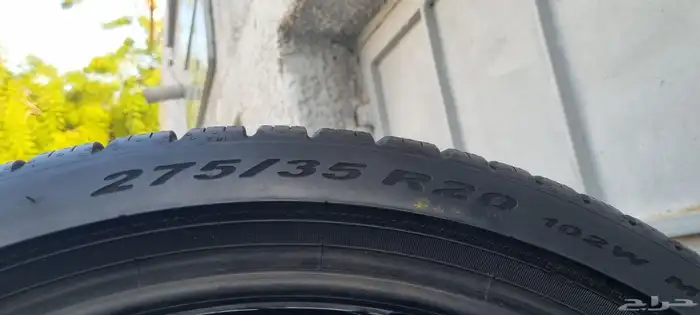 4طقم كفرات بريلي خلفي وكومهو مقاس 275 35 20وا الأمامي 245 4 3