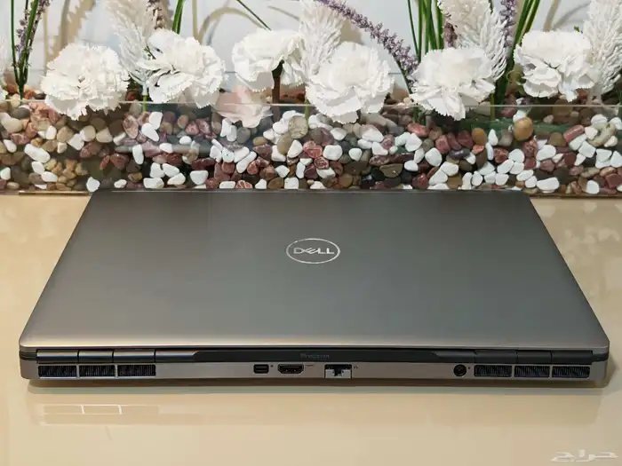 Dell Precision 7560   محطة عمل احترافية بذاكرة 64GB وتخزين 1 2