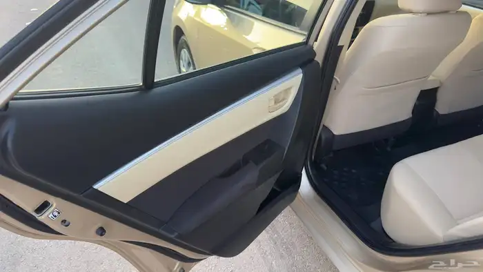 كورولا 2019 سعوديXLI بدي وكاله 1.6ممشي قليل 33 ألف kmمخزنه 27