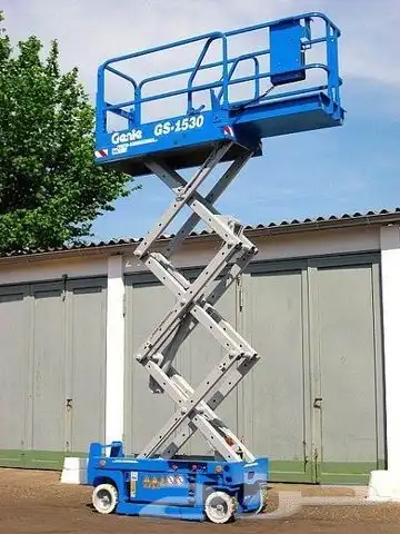 رافعة شوكيه للايجار فوركلفت للايجار سيزر لفت للايجار 32