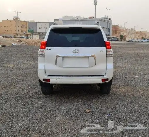 برادو أربعة بستون 8