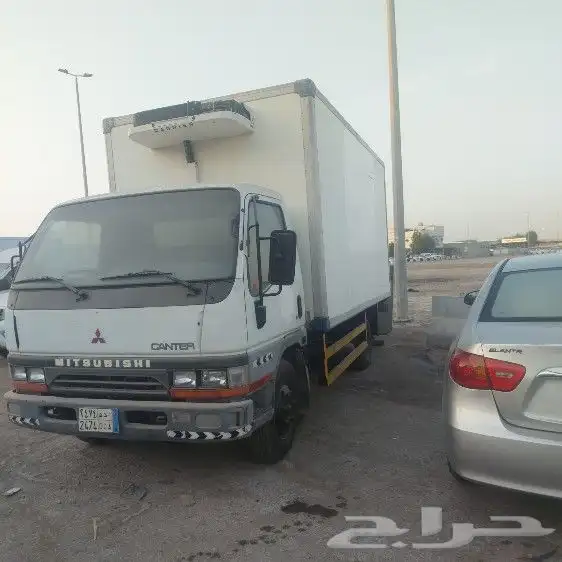 مستوبيشي كانتر موديل 2002 ماشه 137 الف مكينه شرط كفرات جديده 4