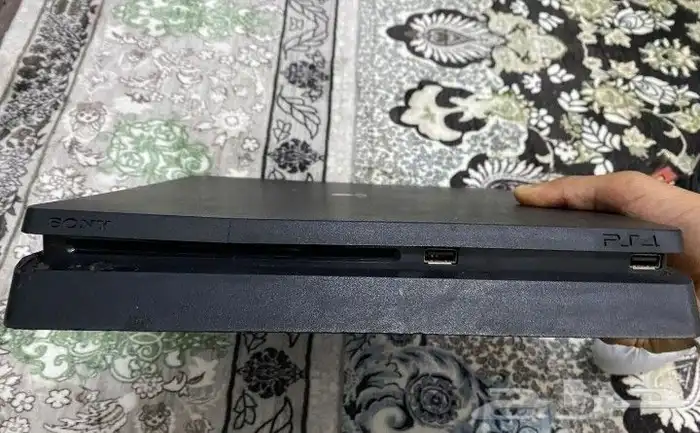 ابلشتيشن فور نضيف جيدا جديد 3