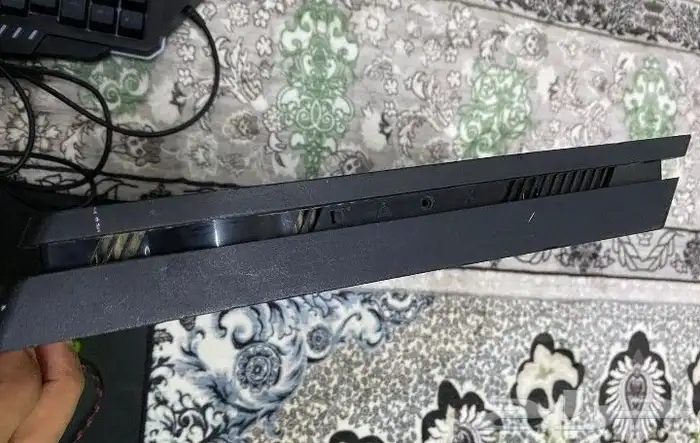 ابلشتيشن فور نضيف جيدا جديد 2