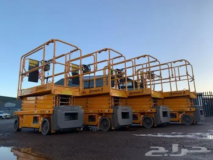 scissor lift manlift Forklift rental 38