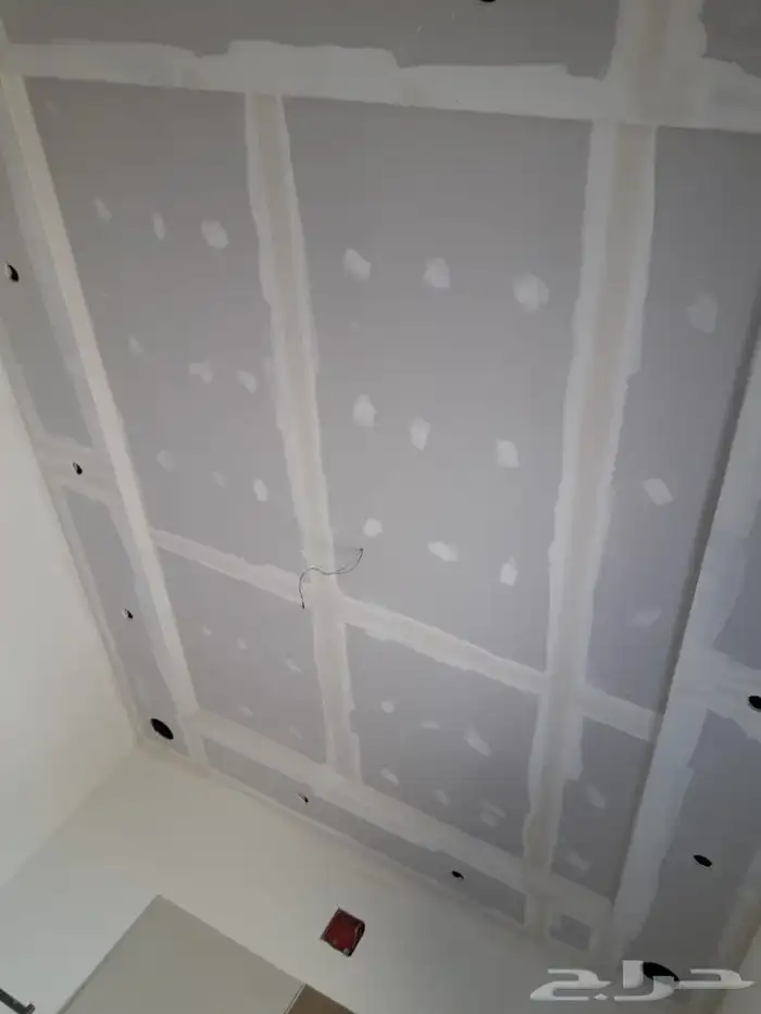 اصباغ وعوازل مائيه واصباغ خارجيه وداخليه وديكورات 4