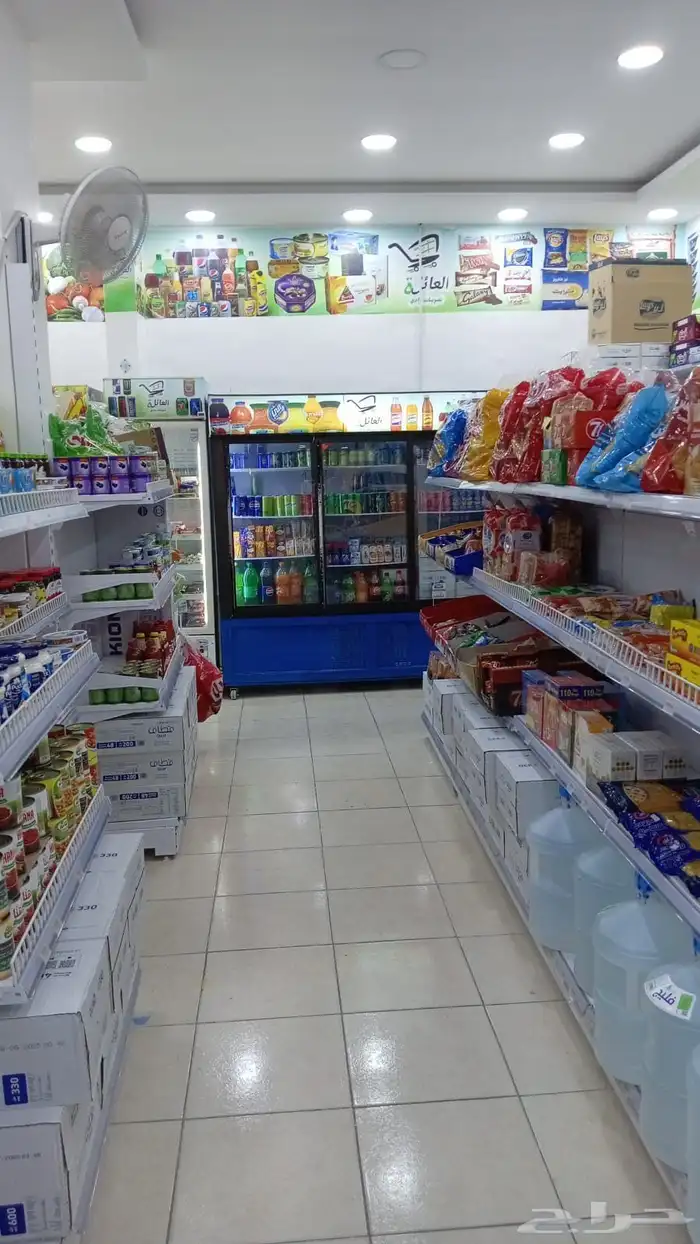 بقالة مع أغراضها بالكامل للبيع 2