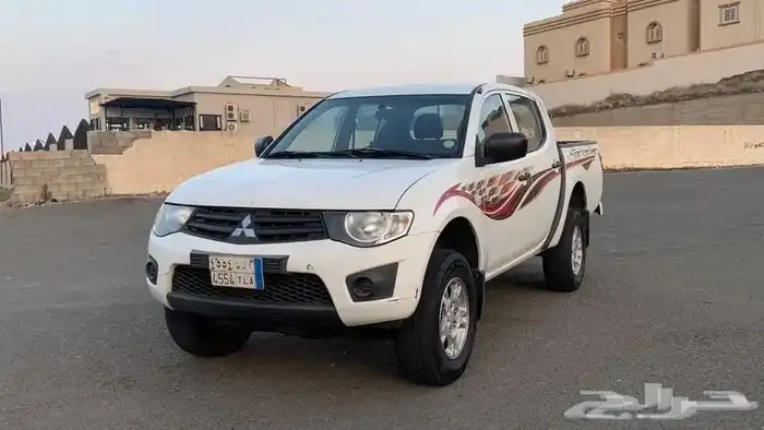 متسوبيشي L200 9