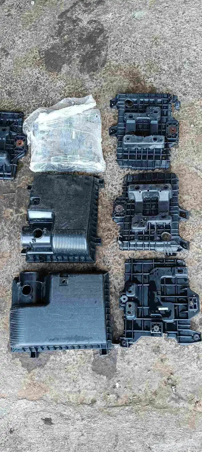 فلتر هواء وقاعده بطاريه حقه هيونداي وكيا 3