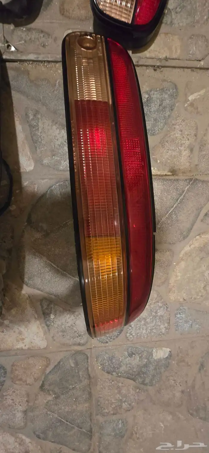 ليتات خلفيه لكزس sc300 or sc400 و بعض القطع الاخره 4
