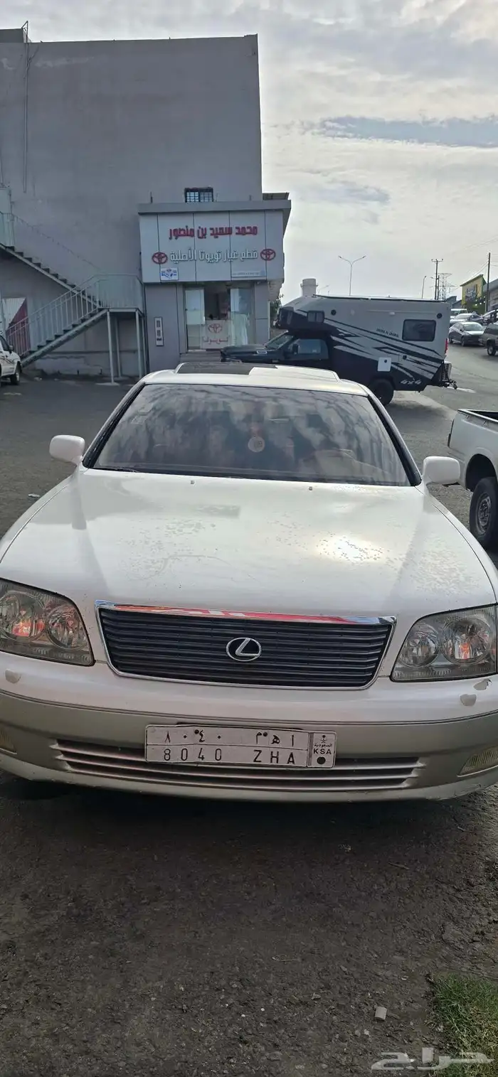 للبيع لكزس LS400 1998 4