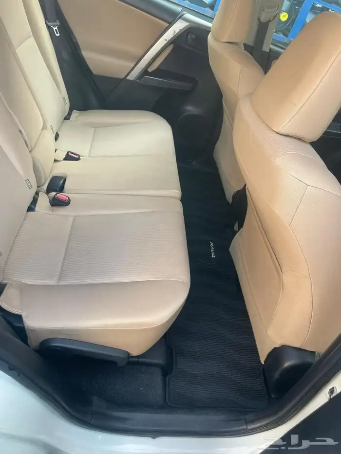 TOYOTA RAV4 2017 5
