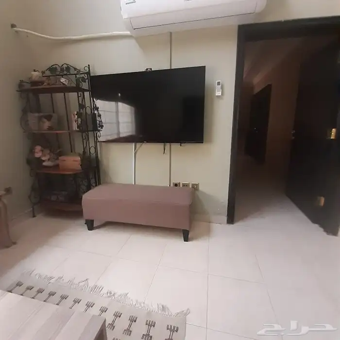 It seems the input is not a complete sentence or phrase Can 1