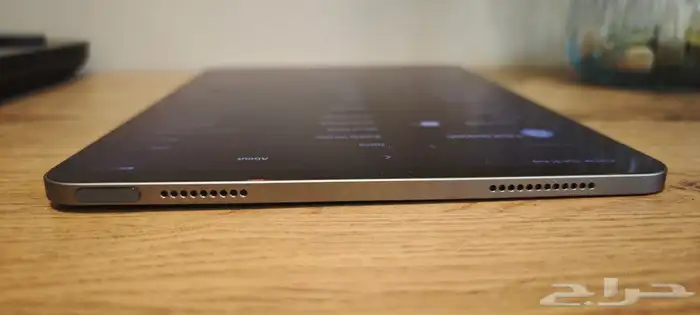 ايباد اير 11 انش m2 تخزين 128 gb 4