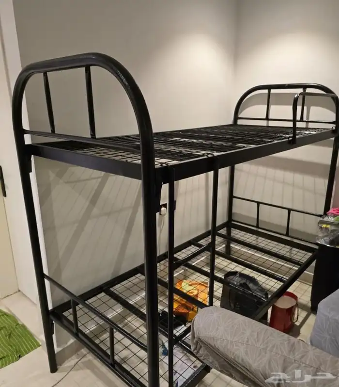 متوفر لدينا   سرير دورين السعر 200  سرير حديد دور واحد السعر 6