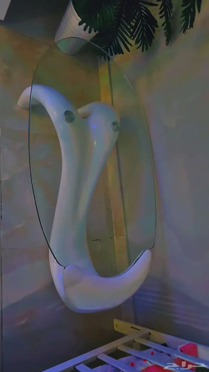طاولة للبيع 0