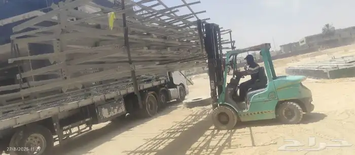 تاجير رافعات شوكيه كرينات مان لفت سيزرلفت بوكلين JCB عمال 17