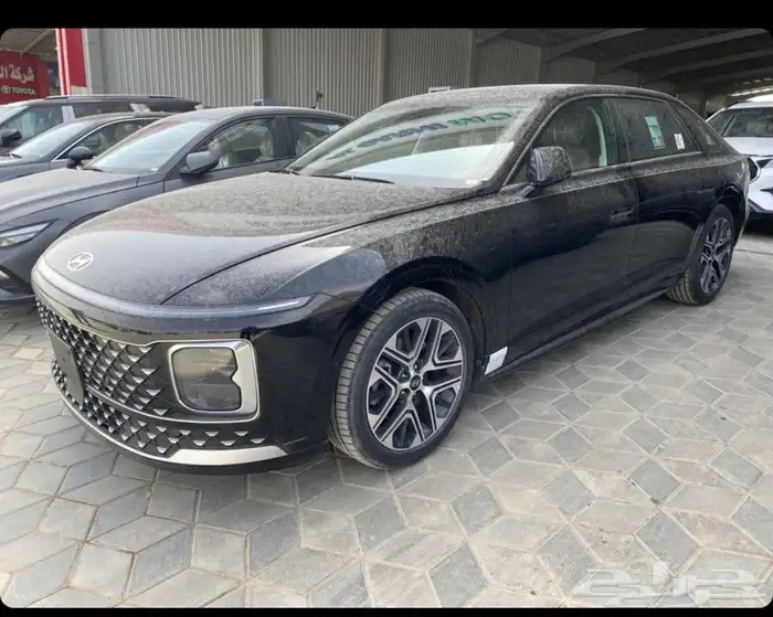 هيونداي ازيرا بريميوم 2025 كاش وقسط بأقل سعر تظليل مجاني 1