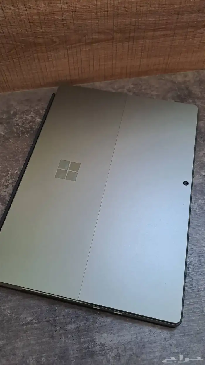للبيع مايكروسوفت surface 9 0