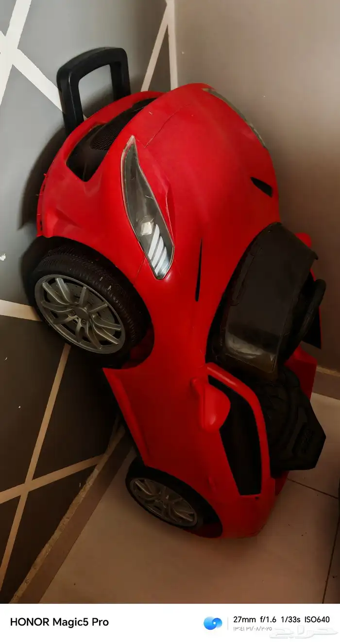 سيارة أطفال مقاس وسط 0