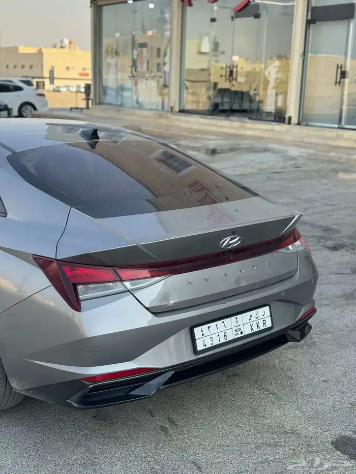 اللنترا 2021 افانتي 8