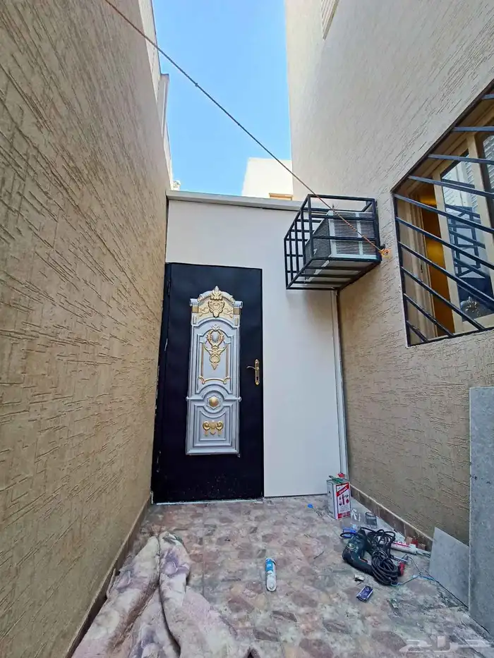 حدود و اليمينوم 4