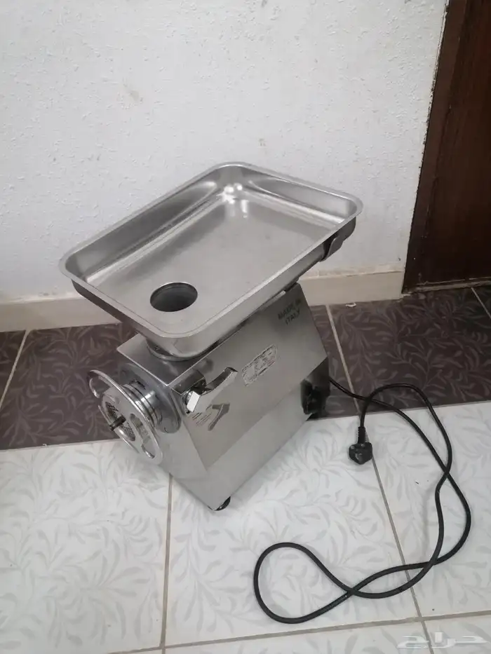 فرامه لحم ومعصوب وفلافل ايطالي شبه جديده 0