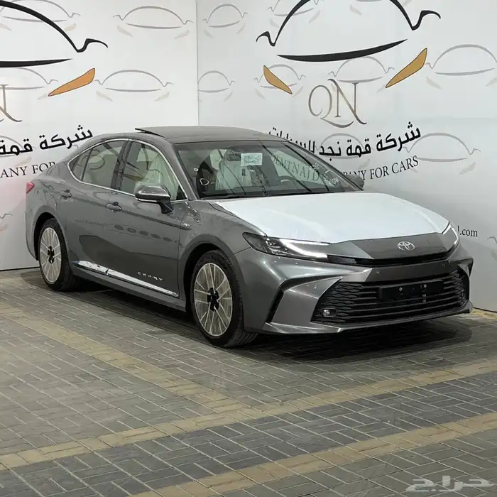 كامري ال اي هايبرد فتحه بانوراما 2025 3