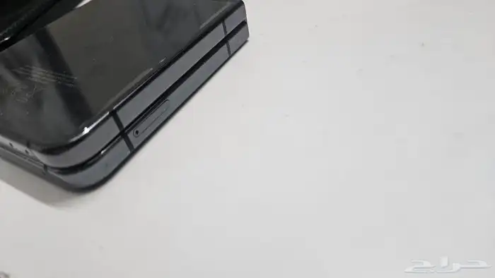 جوال جالكسي فليب 5 Samsung z flip 5 256 مع الاكسسوارات 5